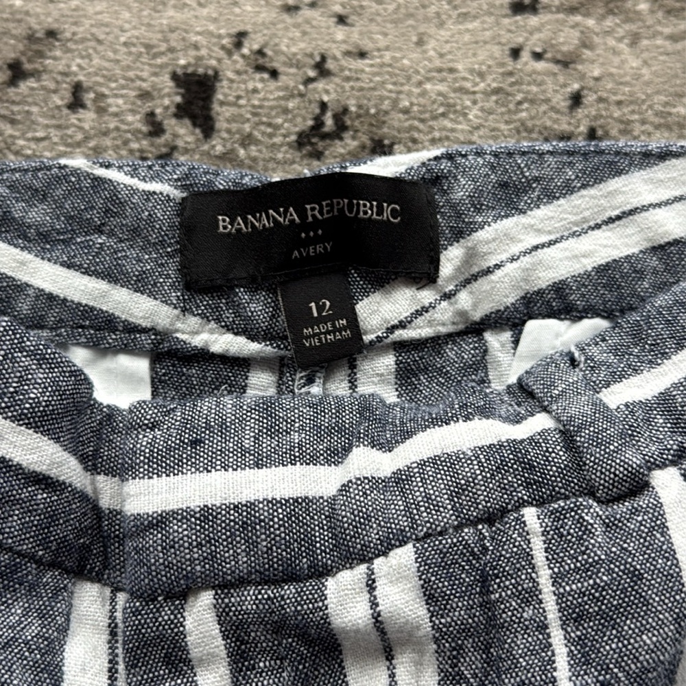 Size 12 banana republic linen pant, Avery style!